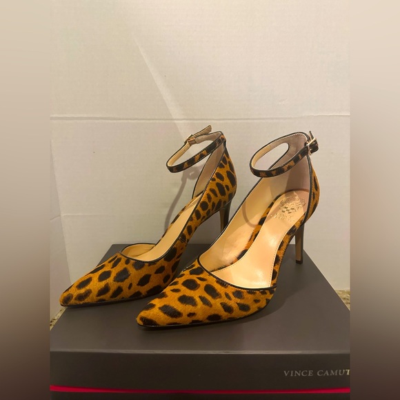Vince Camuto Shoes - NEW Vince Camuto Marbella Women’s Stiletto Leopard Heels - Size 9.5